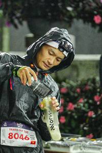 BIB: 200, 160, 8046
                            <button type="button" onclick="openModal(22298851)" class="btn btn-primary btn-sm float-right btn-popup" data-toggle="modal" data-target=".modal-high-quality">
                        <i class="fas fa-shopping-cart"></i> Add to Cart
                    </button>
                                            <button type="button" onclick="isThisMe(22298851, true)" class="btn btn-success btn-sm float-right btn-popup btn-isme hidden" data-toggle="tooltip" data-placement="bottom" title="นี่คือรูปของคุณใช่ไหม คลิกที่นี่เพื่อเอาเข้าอัลบั้ม">
                        <i class="fas fa-plus"></i> Add to album
                    </button>
                    <button type="button" onclick="isThisMe(22298851, false)" class="btn btn-warning btn-sm float-right btn-popup btn-isnotme hidden">
                        <i class="fas fa-ban"></i> Remove from album
                    </button>